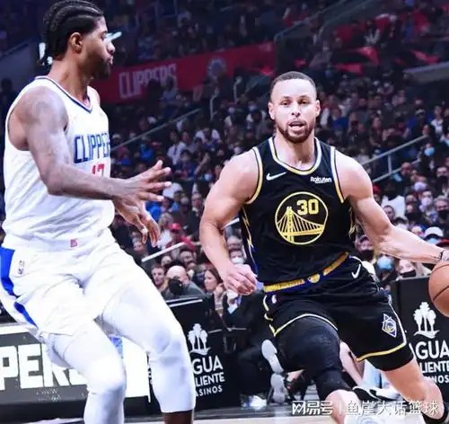 勇士大胜库里336真急了,雷吉0分乔治305,祖巴茨成遮羞布