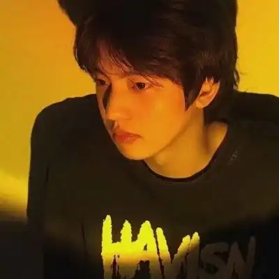 男生头像年纪越大哭声越小