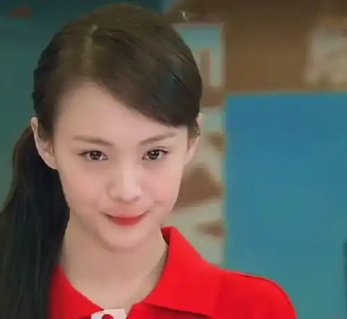 女星早期旧照,郑爽水灵,杨紫有气质,周迅惊艳了时光晓彤