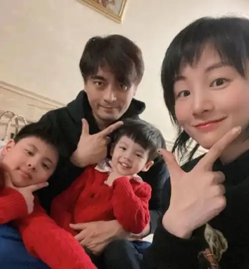 他是娱乐圈干净男演员,出道几十年零绯闻,本该早就红了