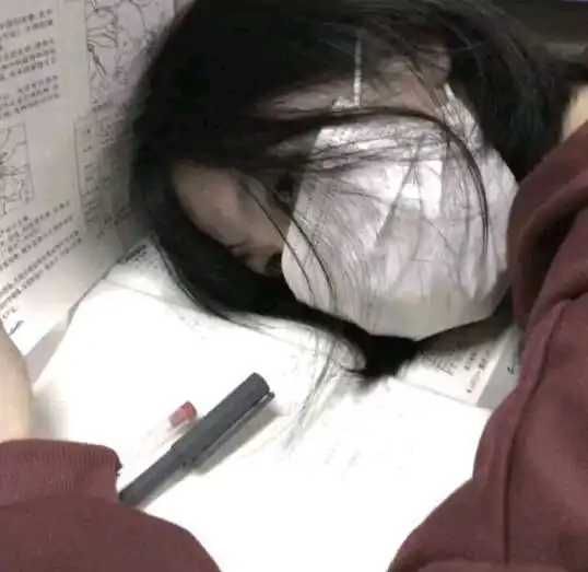 特别特别适合学习的女生头像