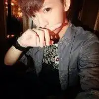 qq头像大家觉得好的就给花哦男生帅酷萌