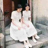 爱生活的姐妹qq头像一左一右余生太长你太难忘