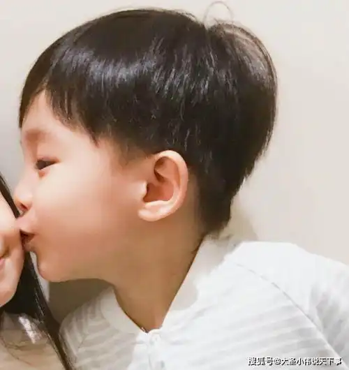 2020微信最新情侣头像大全情侣头像可爱呆萌图片一对2020