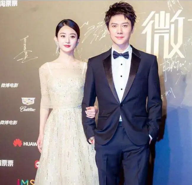 冯绍峰赵丽颖接连被偶遇,网友渣男还不公布,太没有当担了