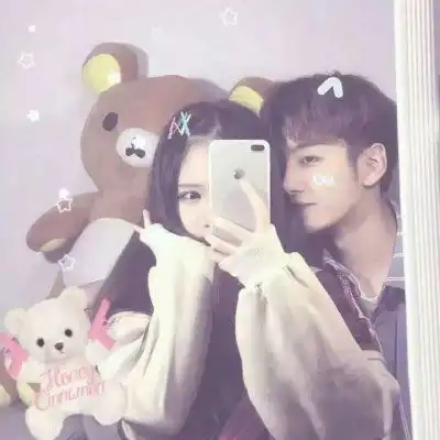 抖音网红情侣头像最美的是你的名字