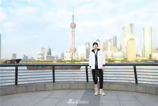 组图许凯曝初冬街拍长腿暖男演绎冬日穿搭法