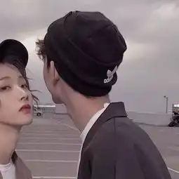 头像在错的时间遇到很喜欢的人是什么感受