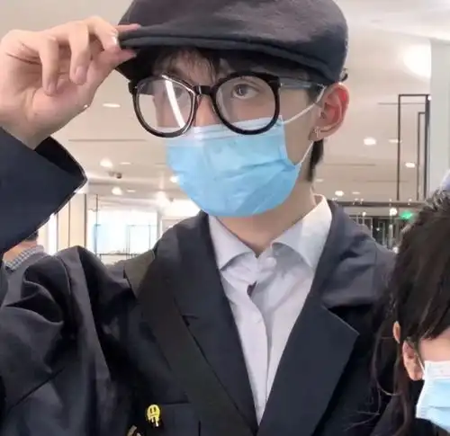 可以和小号用的情头