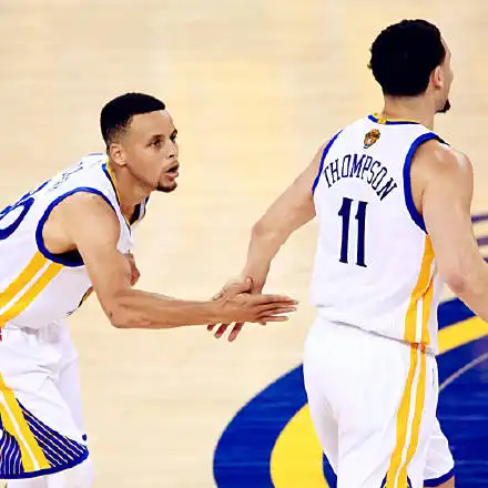 西部第一很陌生,湖人快船合伙欺负勇士,火箭遇魔鬼赛程