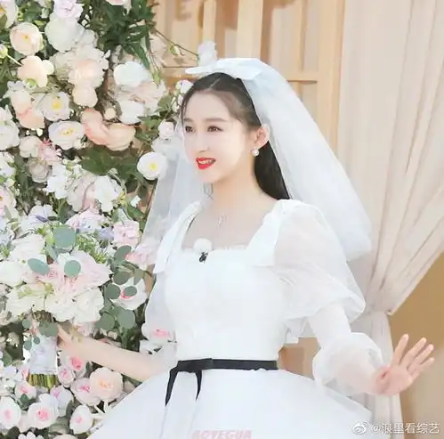 baby关晓彤婚纱惊艳抢镜太迷人蔡徐坤西装帅气绅士