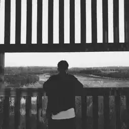 珍藏情侣头像千山万水不及你眉眼一分