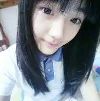 这个女的叫什么名字