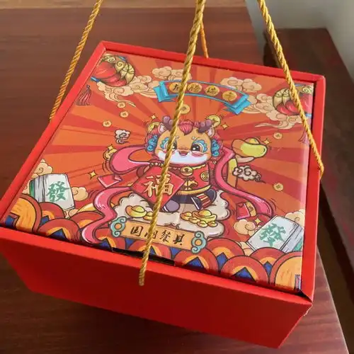 瓷旧迎新,这套龙年限定陶瓷礼盒,寓意好颜值高,送友人送长辈,心意满满