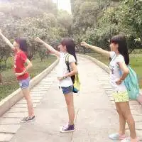 qq头像韩国女生眉曾黛绿,谁又记得明镜里年华的匆促
