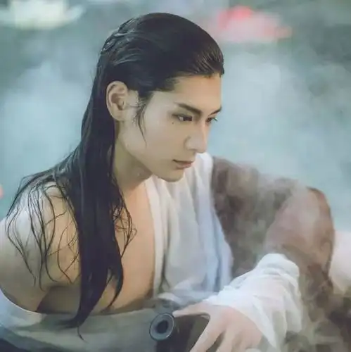 古风真人美男壁纸陌上人如玉,公子世无双