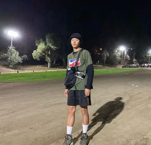 狗焕德善cp竟然还在一起看完衣品就明白了,是两人太般配