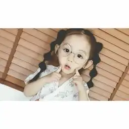 这是谁呀叫什么名字想要更多的图