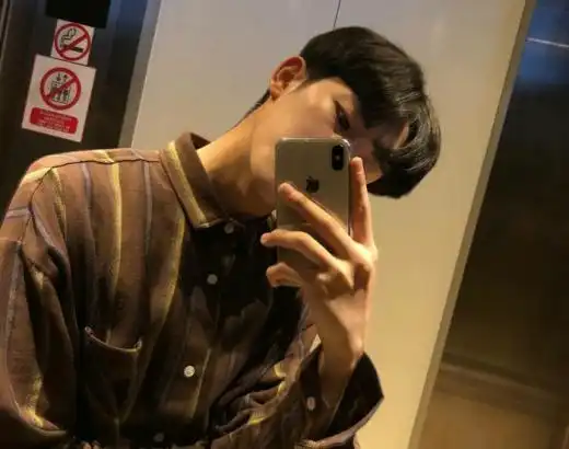 简单好听的气质男生网名一杯清酒当人生