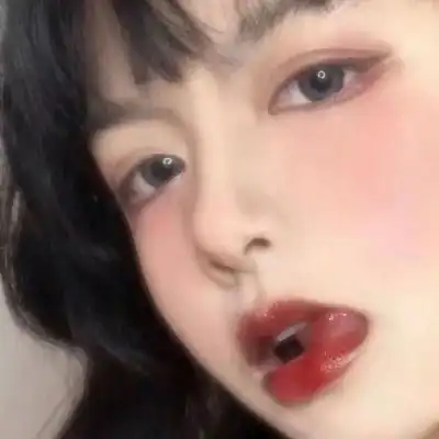 无水印头像女生图片女生微信头像无水印
