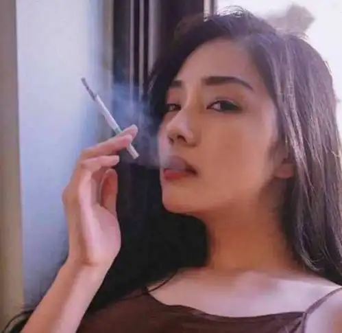 女性衰老后,身体会有这4种表现,占得越多,衰老速度越快