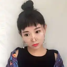 你还在留空气刘海快来尝试下今年最流行的刘海发型吧