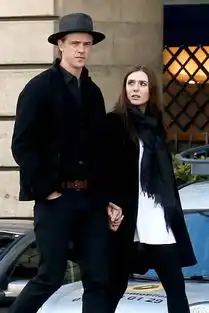 情侣装节日和爱人一起秀恩爱吧