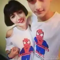 就让我们这样骄傲的走下去情侣头像