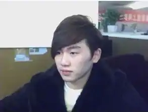 每次看见他的扣扣都好难过,特别是他的情侣红钻,我想把他拉黑,可是又不忍心,我该怎么办怎么办