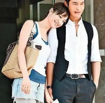 baby黄晓明戴婚戒参加活动屡次被传离婚的两人终于情感破冰了