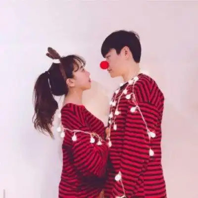 关于爱情的短句子,句句精辟,世界这么大,能遇见,不容易