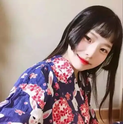今年爆火的辛芷蕾短发和公主切,显瘦又减龄