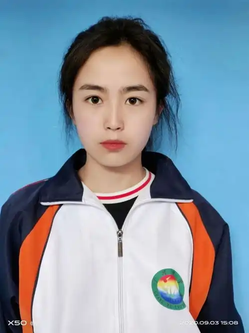 00后女孩,10岁等待出嫁,20岁去流浪