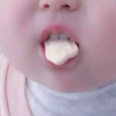 萌娃情侣头像低调不明显q萌情侣头像一对